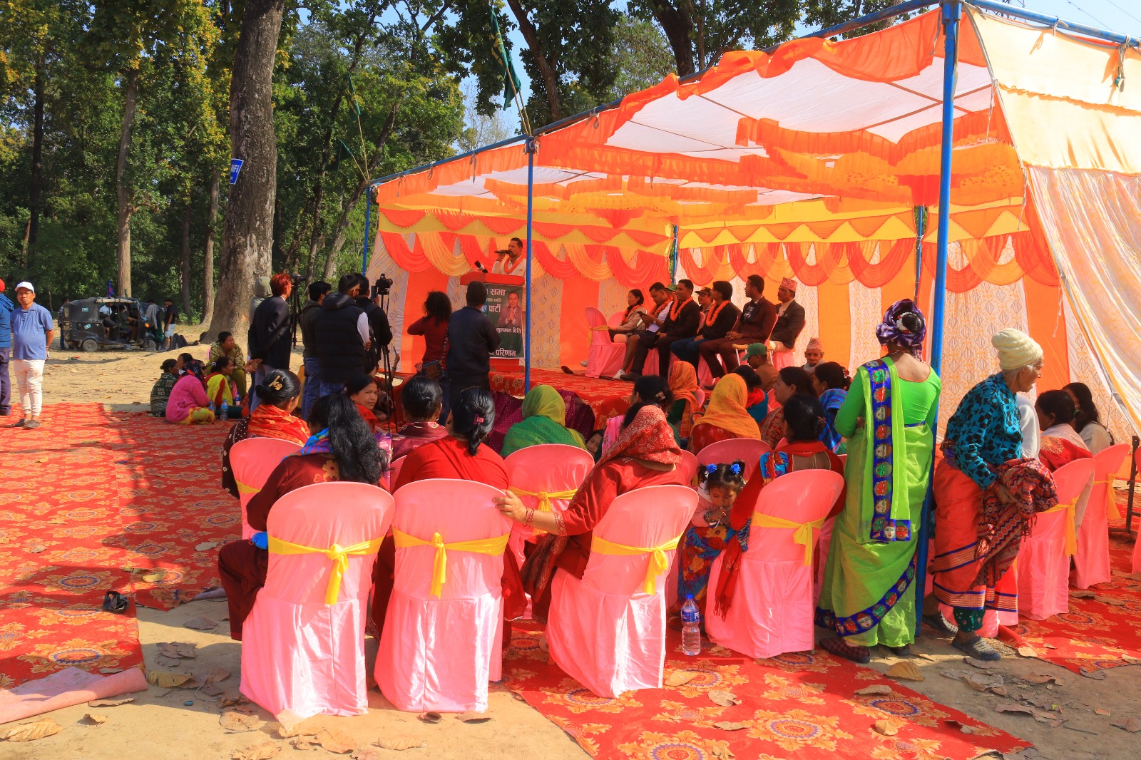 कुलमान नआएपछि निरास हुदै फर्किए कार्यकर्ता, राजेशले गरे सम्बोधन